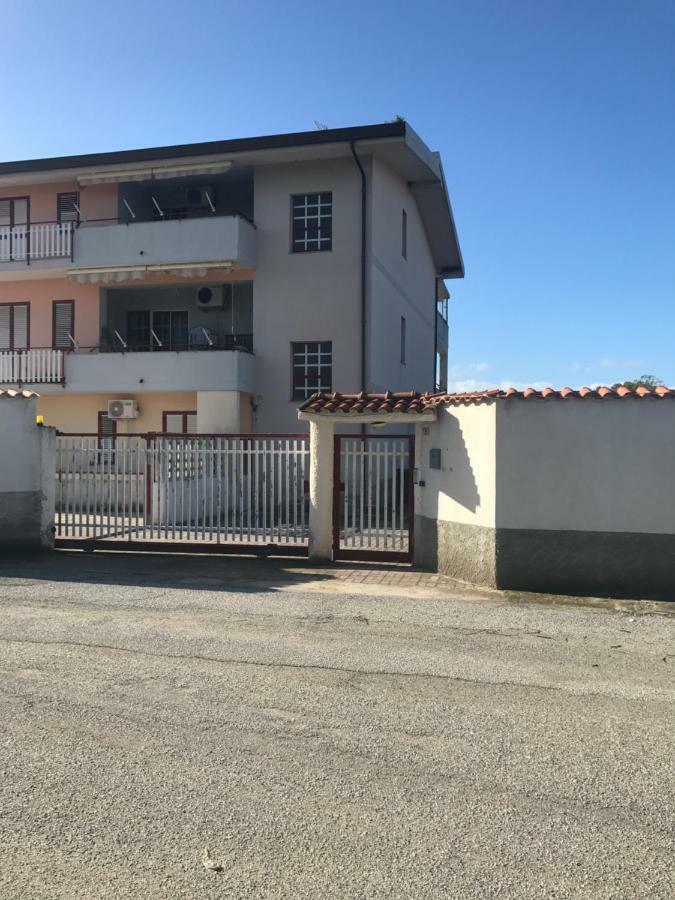 Appartamento Zona Aeroporto Lamezia Terme Εξωτερικό φωτογραφία